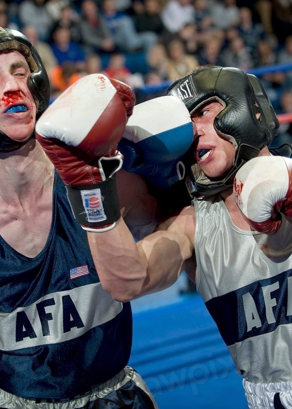 Pay-per-view events — boxers in the ring before a crowd